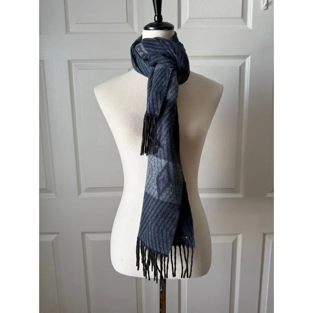 Perry Ellis Cashmere Feel Gray Diamond Pattern Scarf Fringe 66 x 12 Cozy Preppy